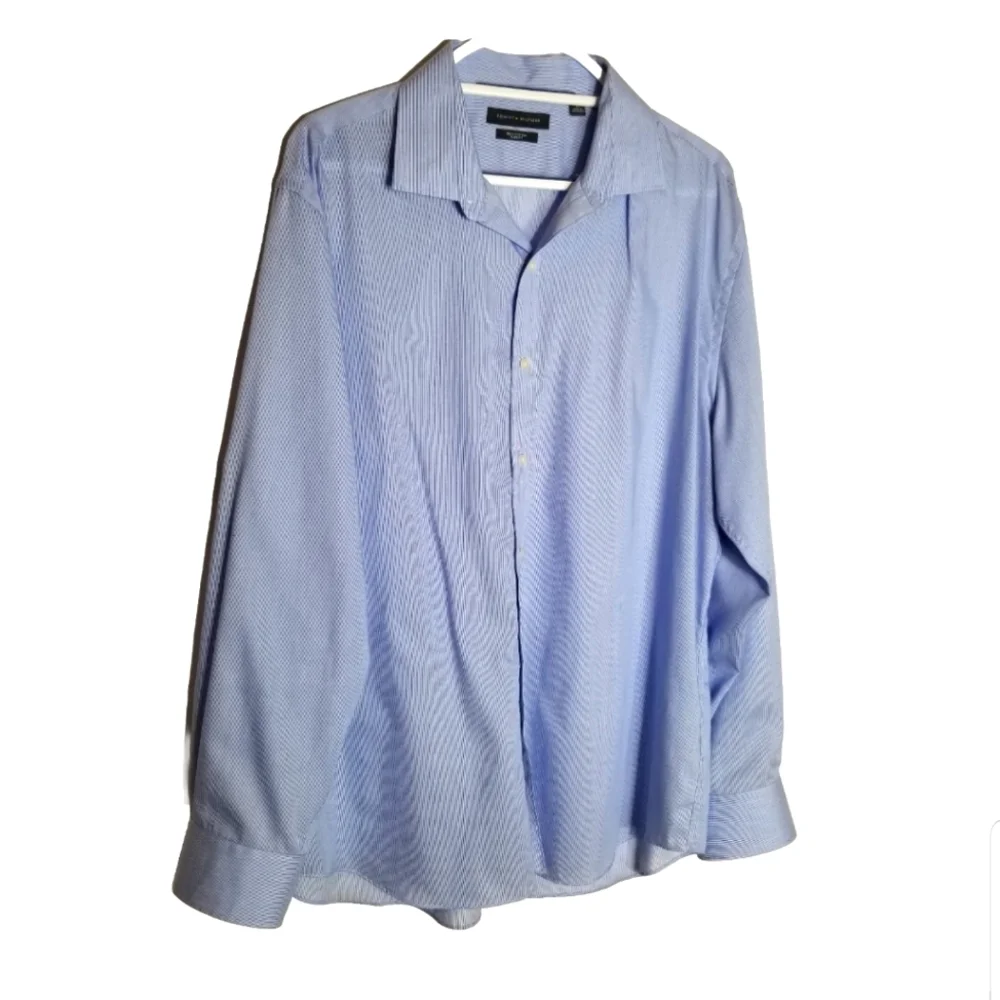 Tommy Hilfiger Dress Shirt Men's XL 17.5 34/35 Slim Fit Blue Stripe Long Sleeve